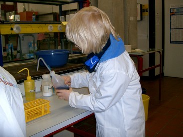 Chemikum Klasse 2-2012.jpg