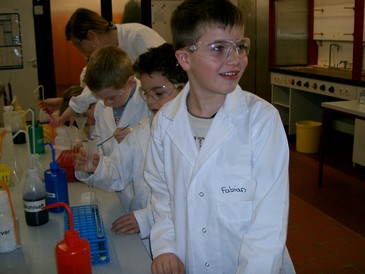 Chemikum Klasse 2-2016.jpg